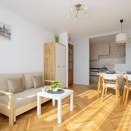 Apartamento Bright Right Next To The Metro By Renters *
